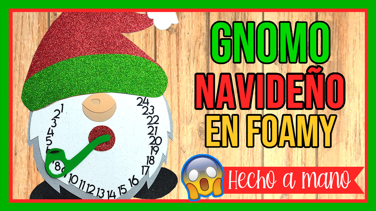 Gnomo de Navidad hecho en foamy